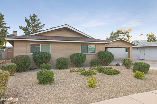 8501 E Jackrabbit Rd, Scottsdale, AZ, 85250-6730 | Card Image