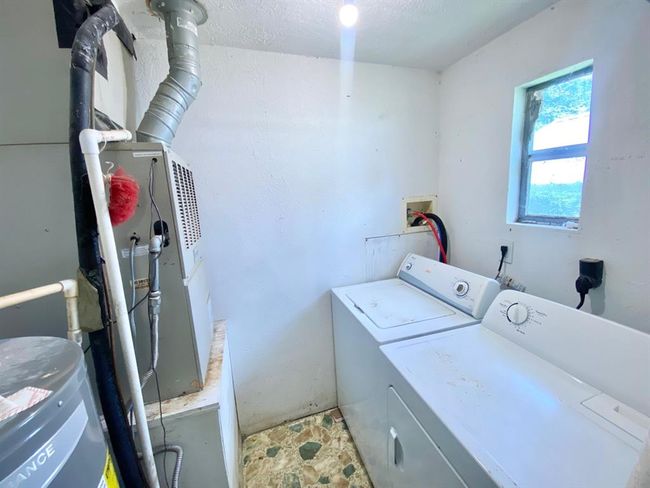 1510 Hughes Rd, House other with 2 bedrooms, 2 bathrooms and 2 parking in Lufkin TX | Image 12