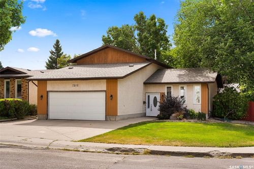 7215 Clipsham Ave, Regina, SK, S4X2S9 | Card Image