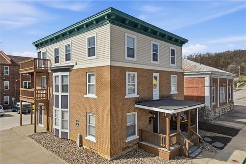 106 Saratoga St, Excelsior Springs, MO, 64024-2453 | Card Image