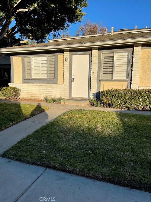 2610 Tiller Ave, Port Hueneme, CA, 93041-1361 | Card Image