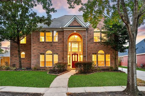 16911 Cottonwood Way, Houston, TX, 77059 | Card Image