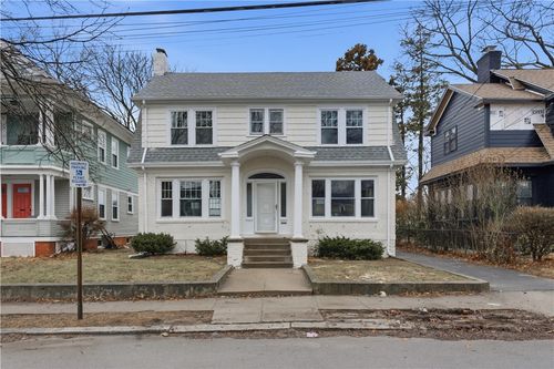 104 Woodbine Street, Providence, RI, 02906 | Card Image