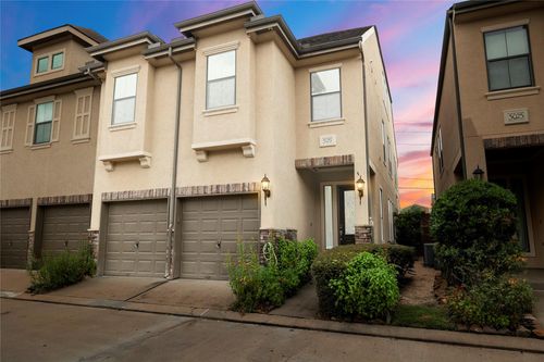 3019 Royal Oaks Grv, Houston, TX, 77082-2856 | Card Image