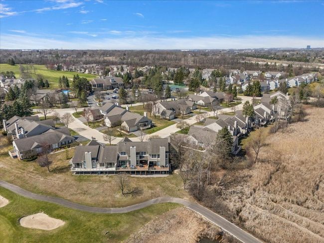 892 Tartan Trl, Condo with 3 bedrooms, 4 bathrooms and null parking in Bloomfield Hills MI | Image 51
