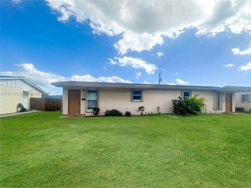 left-11330 Sw 207th Dr, Miami, FL, 33189 | Card Image