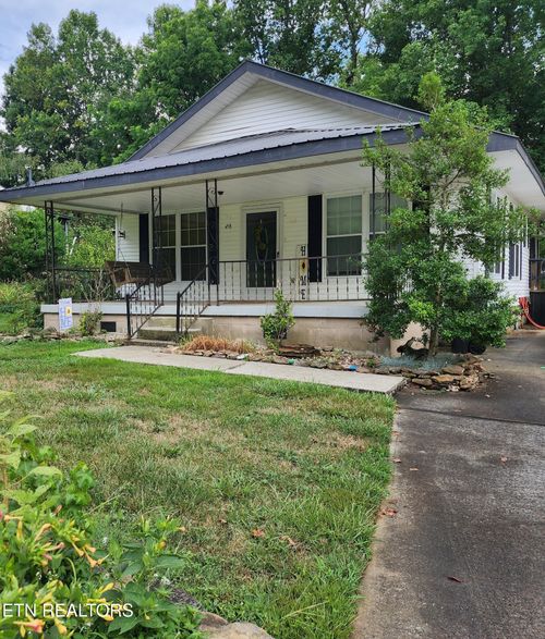 458 Slaven Ln, Oneida, TN, 37841-3321 | Card Image