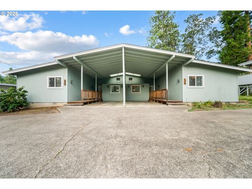 3670 Willamette St, Eugene, OR, 97405-3322 | Card Image