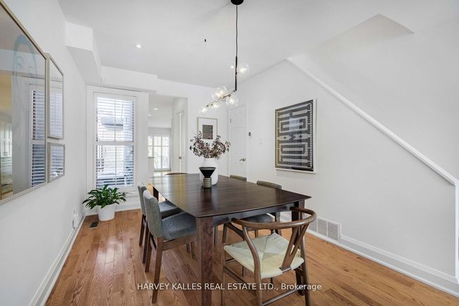 418 Ontario St, House attached with 3 bedrooms, 2 bathrooms and null parking in Toronto ON | Image 14