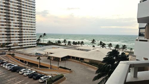 apt-6b-1980 S Ocean Dr, Hallandale Beach, FL, 33009-7904 | Card Image
