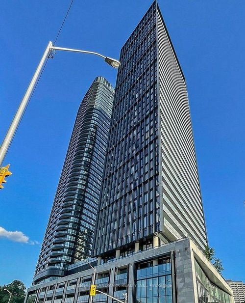 903-575 Bloor St E, Toronto, ON, M4W0B2 | Card Image