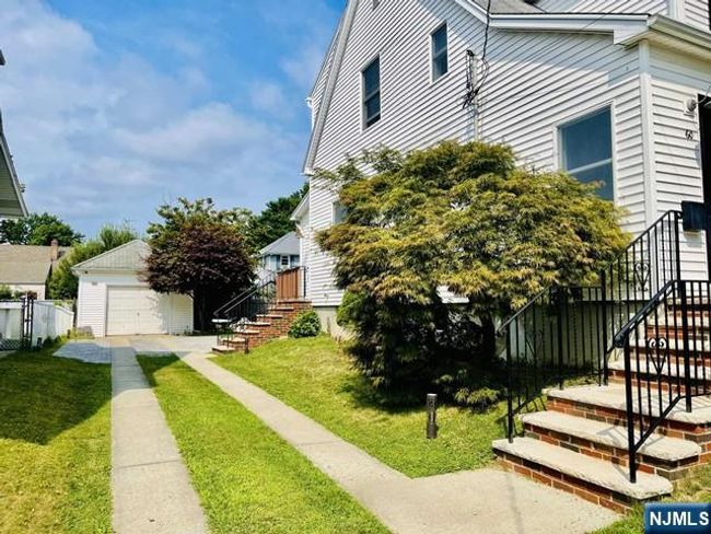 60 Bellevue Ave, House other with 3 bedrooms, 2 bathrooms and null parking in Elmwood Park NJ | Image 27
