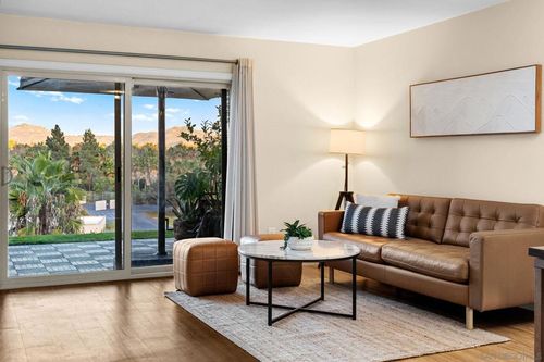 11168 Poblado Rd, San Diego, CA, 92127-1306 | Card Image