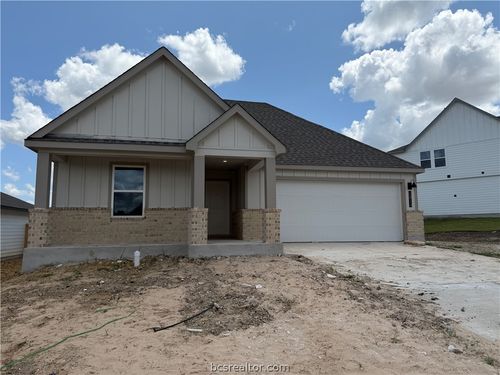 1011 Legrand St, Brenham, TX, 77833-1293 | Card Image