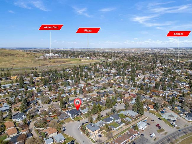 42 Collingwood Place Nw, House other with 5 bedrooms, 4 bathrooms and 2 parking in Calgary AB | Image 48