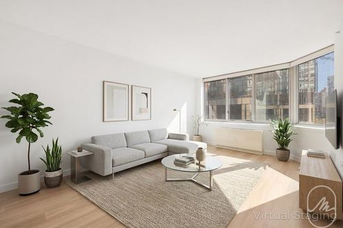 19g-561 10th Ave, New York, NY, 10036-3051 | Card Image