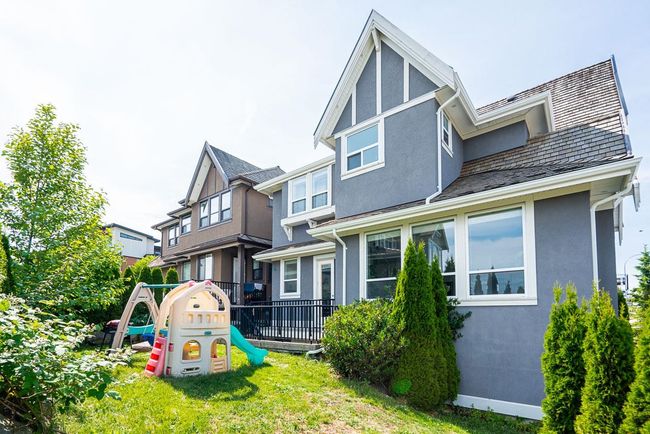 35548 Eagle Summit Drive, House other with 7 bedrooms, 5 bathrooms and 4 parking in Abbotsford BC | Image 36