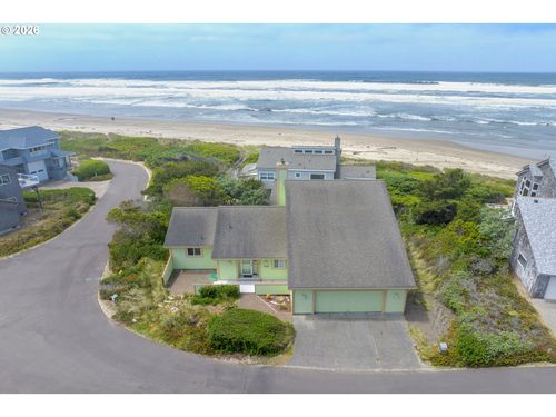 88878 Shoreline Dr, Florence, OR, 97439-9168 | Card Image