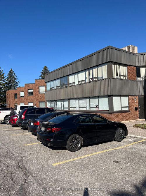 6-400 Esna Park Dr, Markham, ON, L3R3K2 | Card Image
