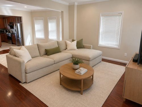 331 Undercliff Ave, Edgewater, NJ, 07020 | Card Image