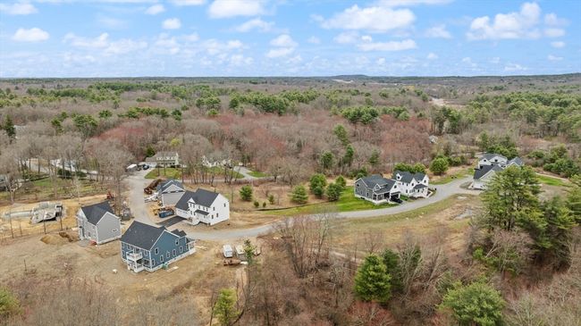UNIT-3 - 66 Parish Rd, House other with 4 bedrooms, 3 bathrooms and 2 parking in Georgetown MA | Image 39