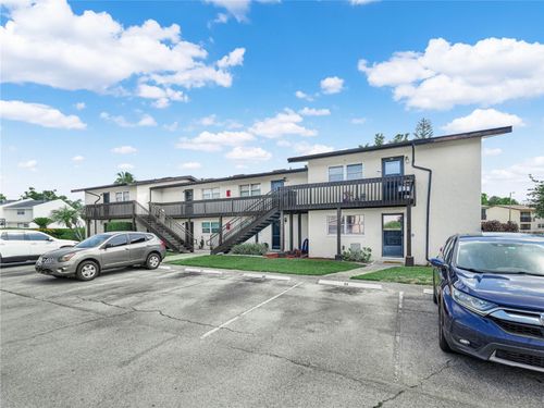 d6-900 Avenue Z Se, WINTER HAVEN, FL, 33880 | Card Image
