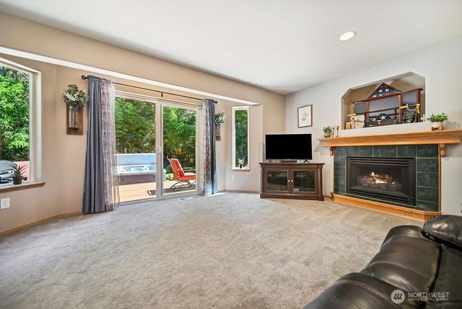 2147 Dunrobin Ln E, House other with 3 bedrooms, 3 bathrooms and 2 parking in Port Orchard WA | Image 18