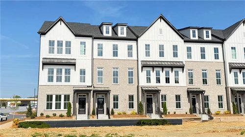 2678 Evers Dr Ne, Marietta, GA, 30066-4039 | Card Image