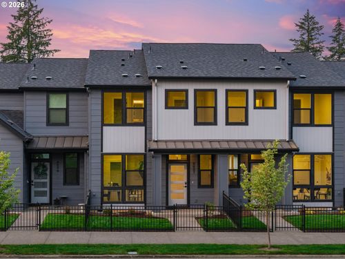 4637 Nw Camas Meadows Dr, Camas, WA, 98607-7760 | Card Image