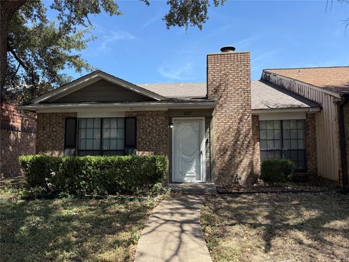 8837 Saint Thomas Cir, Dallas, TX, 75228-6128 | Card Image