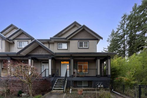 9347 122 St, Surrey, BC, V3V4L7 | Card Image