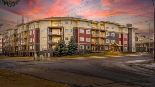 427-11 Millrise Dr Sw, Calgary, AB, T2Y0K7 | Card Image