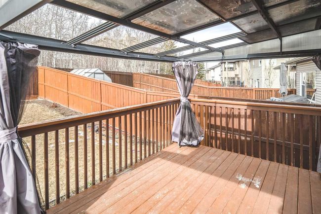109 St Moritz Place Sw, House other with 3 bedrooms, 3 bathrooms and 4 parking in Calgary AB | Image 24