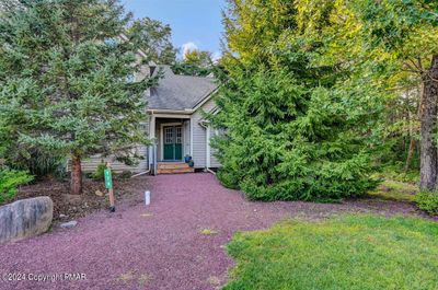 179 Hawthorne Ct 74 Large | Image 2