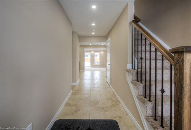 49 Miranda Path, House other with 3 bedrooms, 3 bathrooms and 3 parking in Elmira ON | Image 7