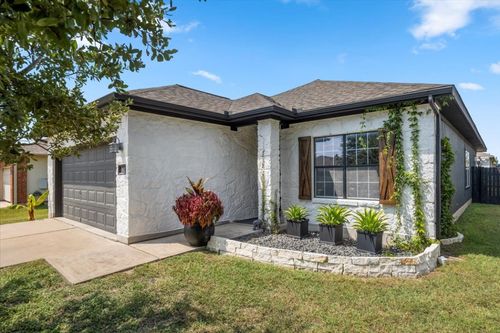 112 Flinn St, Hutto, TX, 78634-3297 | Card Image