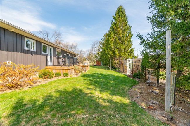 4609 Douglas Line, House other with 4 bedrooms, 2 bathrooms and 5 parking in Town Of Plympton Wyoming ON | Image 31