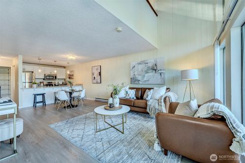 apt-114-13872 Ne 60th Way, Redmond, WA, 98052-4543 | Card Image