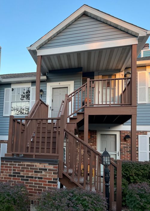 4-385 Sandhurst Cir, Glen Ellyn, IL, 60137-6673 | Card Image