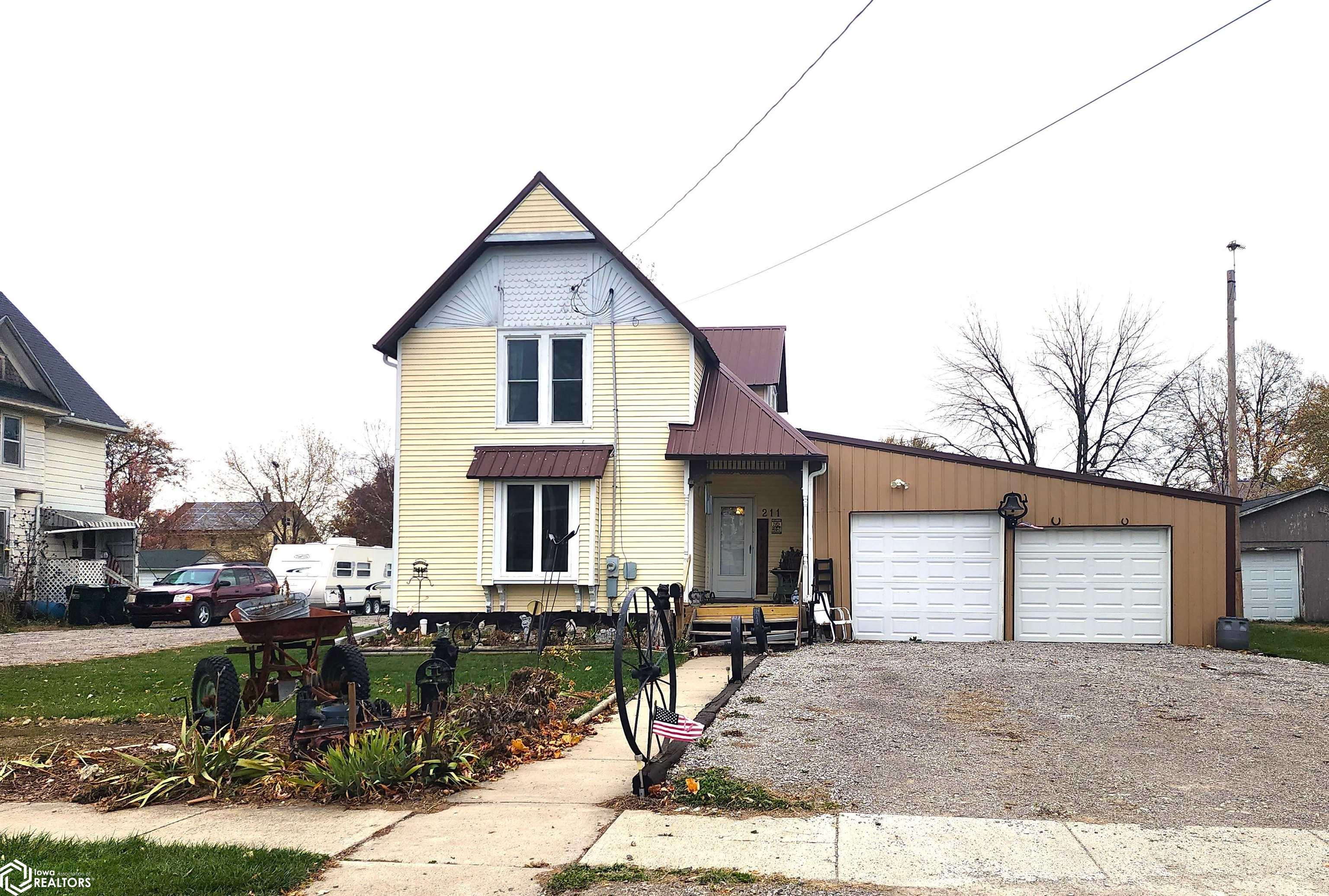 Anthony St, Corydon, IA 50060