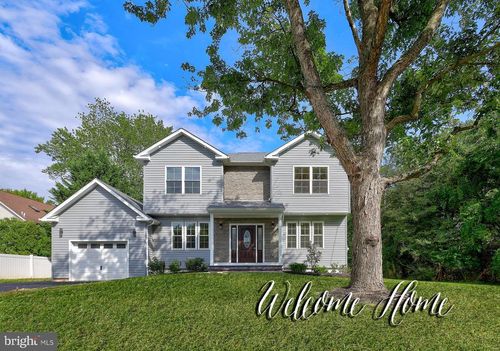 62 Glenn Ave, Lawrence Twp, NJ, 08648-3724 | Card Image