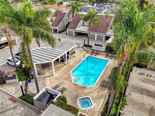 b102-2554 Elden Ave, Costa Mesa, CA, 92627-1348 | Card Image