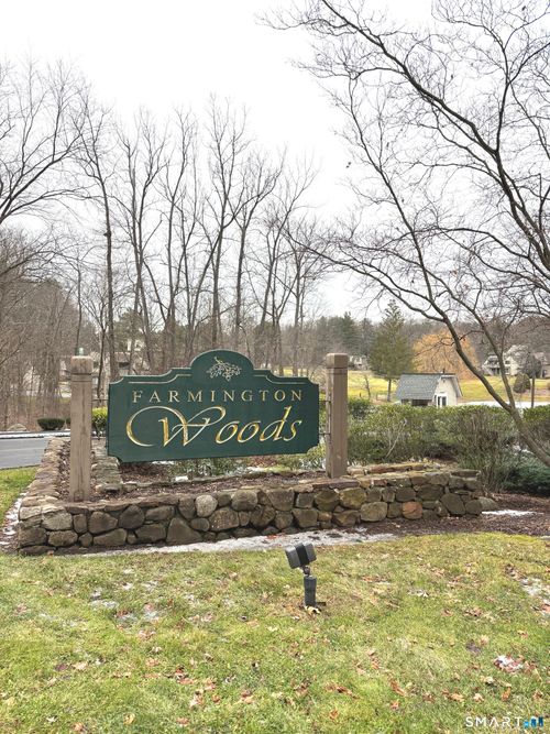 92 Mallard Dr, Avon, CT, 06001-4544 | Card Image