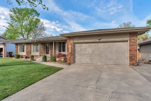3627 S Westwood Ave, Springfield, MO, 65807-4469 | Card Image