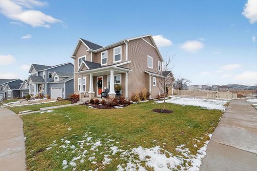 833 Sugar Maple Ln, Verona, WI, 53593-5147 | Card Image