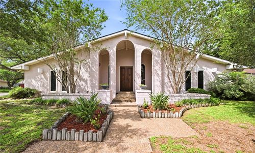 5418 Whitemarsh Dr, Corpus Christi, TX, 78413-3828 | Card Image