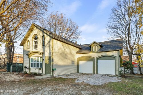 apt-6-55 Pomeroy Ave, Pittsfield, MA, 01201-6334 | Card Image