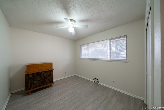 5627 Walzem Rd, Home with 3 bedrooms, 2 bathrooms and null parking in Windcrest TX | Image 14