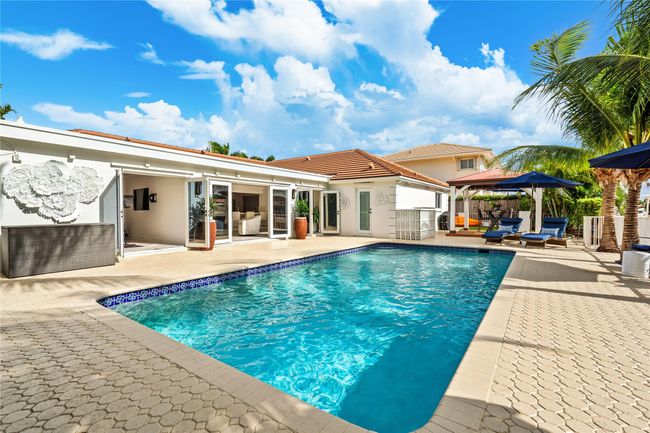 2710 Ne 47 Th St, House other with 3 bedrooms, 2 bathrooms and null parking in Lighthouse Point FL | Image 35