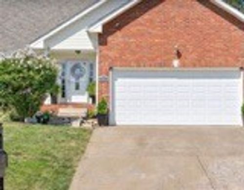 1437 Cedar Springs Cir, Clarksville, TN, 37042-1577 | Card Image
